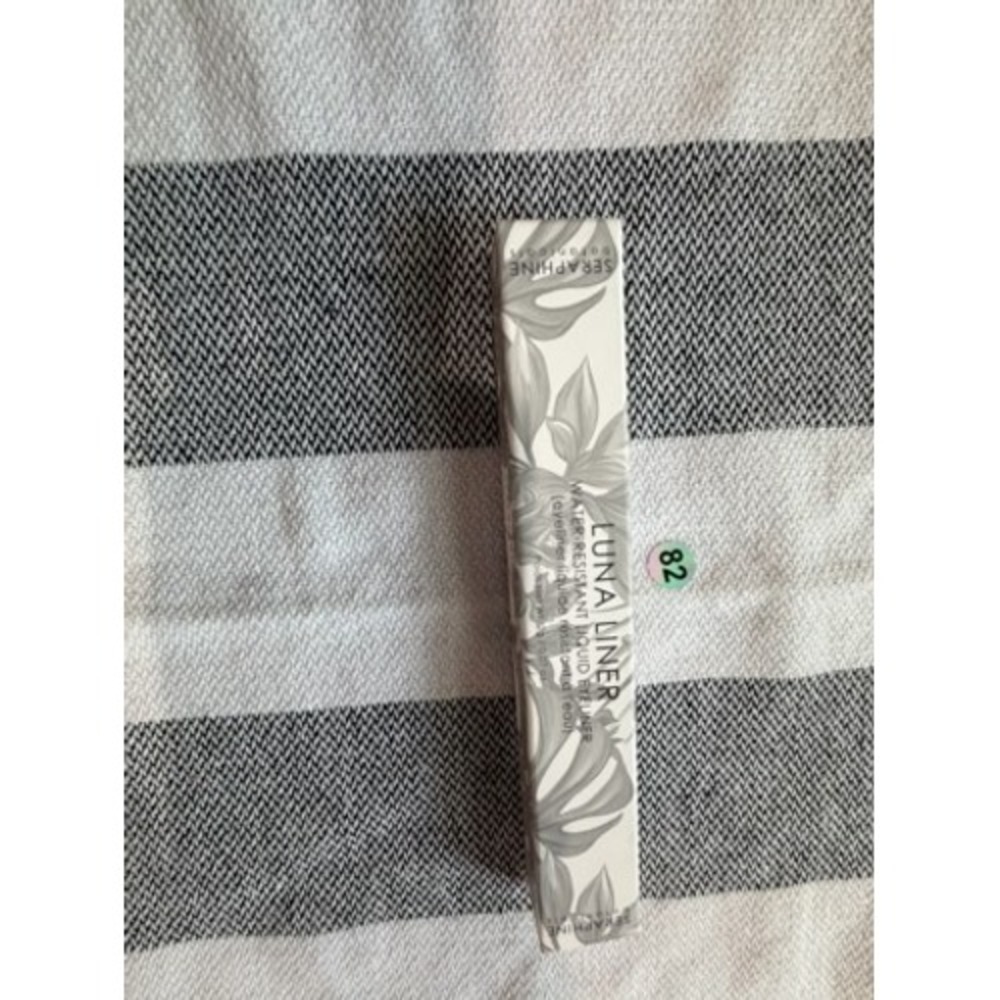 Seraphine Botanicals Luna Liner Water-Resistant Liquid Eyeliner Black New Box